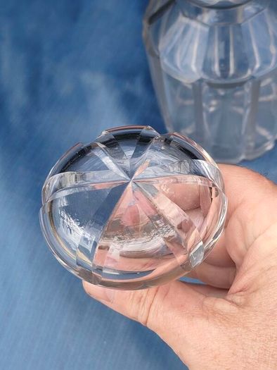 A Pair Georgian lead glass hand blown decanters