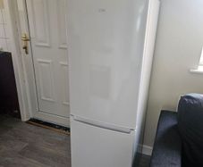 logik fridge freezer