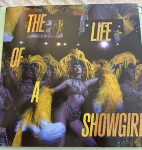 Taylor Swift the Life of a Showgirl (Lovely Bouquet Golden Vinyl)