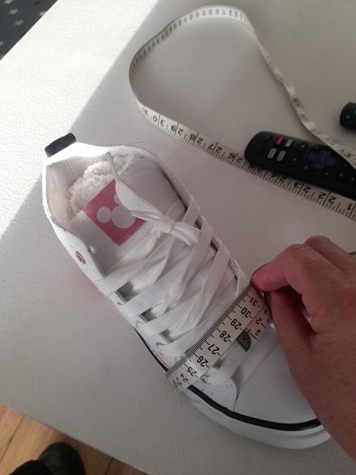 girl's Disney high tops