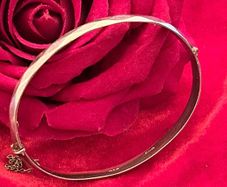 Vintage sterling silver bangle