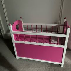 Dolls cot