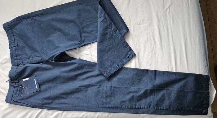Men Trousers (2 Brand New)