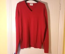 Merino Lambswool jumper, red, V neck,  Brand: Glenbrae
