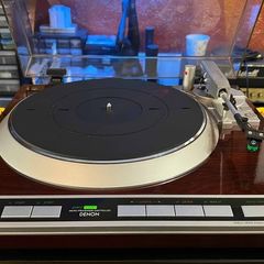 Iconic Denon DP-45F Direct Drive fully automatic Turntable from the Japanese Golden era gorgeous rosewood-grain plinth