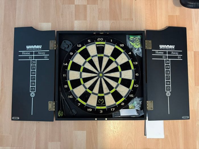 WINMAU Dartboard MvG