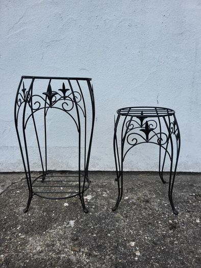 Plant stand