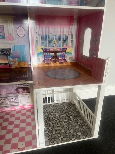 Dolls House