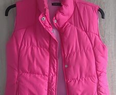 Pink warm vest gillet  with pockets fits 6-8-small 10