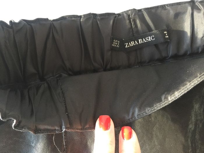 Zara Leather mini skirt with pockets Size 10