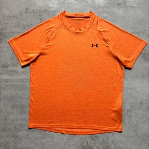 Orange under armour tshirt
