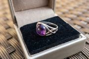 Stunning Vintage Sterling 925 Silver Ladies Ring