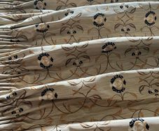 Curtain & Pelmet