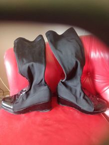 Ladies boots