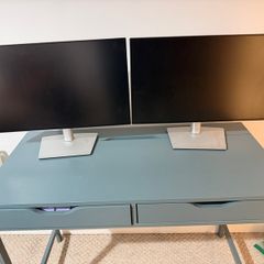 2x Dell U2422H UltraSharp 24 Inch Full HD (1920x1080) Monitor, 60Hz, IPS, 5ms, 100% sRGB, 2x USB-C, 2x DisplayPort, HDMI, 3x USB