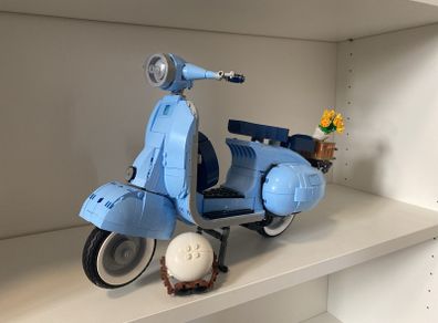 Lego Vespa