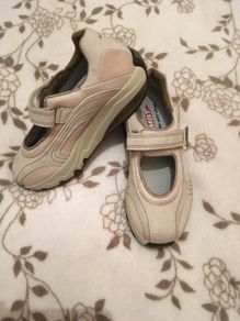 MBT Shoes size EU-35, UK-2,5 original price over euro 200