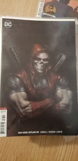 Red Hood Outlaw #33 Variant Lucio Parillo Variant Comic