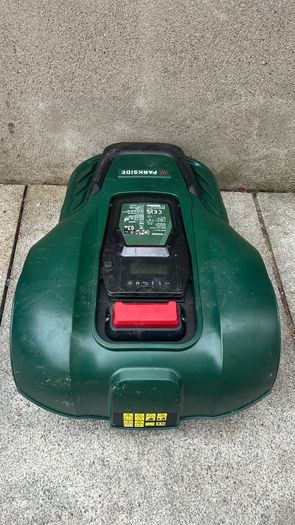 Robot lawnmower