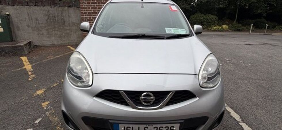 Nissan March 2016