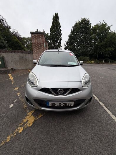 Nissan March 2016