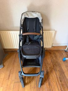 Uppababy Vista v2 and Bassinet