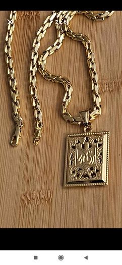 Gold chains 14 carat And 18 carat
