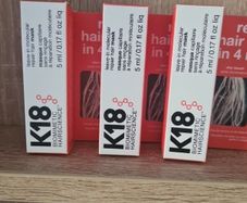 K18 Biomimetic Hairscience Leave In Molecular Repair Hair Mask.