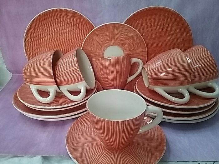 Eighteen Piece Breakfast Cup Teaset