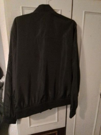 Jacket from Jack & Jones .. Cloour: Black  .. Size: Medium
