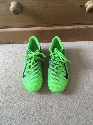 Football boots UK size 4