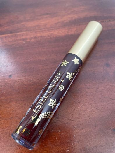Estee Lauder Limited Edition Lipgloss in shade Divine Plum - New