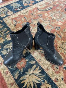 Rebecca Minkoff boots size 5.