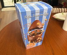 Bailey's Toffee popcorn Egg