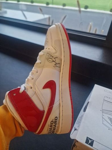 Air Jordan 1 Mid SS Chicago