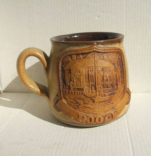 POOLE (Dorset) - a finely made & heavy stoneware souvenir mug