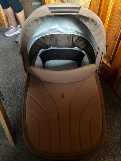 Venicci Claro 3 in 1 travel system