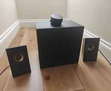 Logitech Z333 Multimedia Speakers with Subwoofer System 40RMS 80W Peak Black