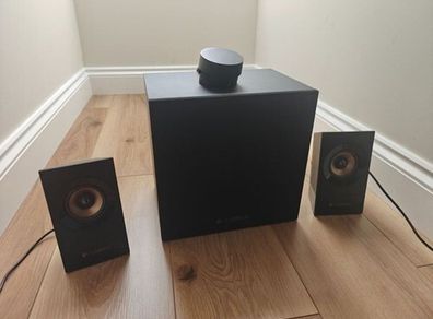 Logitech Z333 Multimedia Speakers with Subwoofer System 40RMS 80W Peak Black