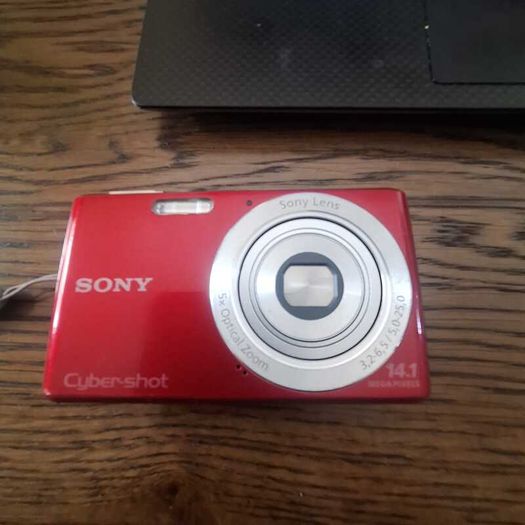Sony Cyber-shot DSC-W620 - Red - Read description