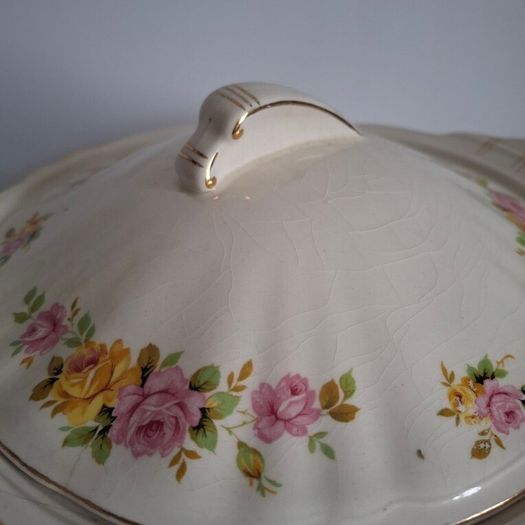 J&G Meakin Tureen