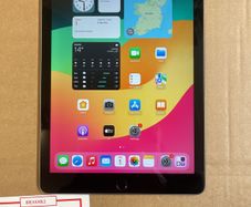 Apple iPad 6th Gen 32GB 4G Unlocked