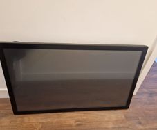 iiyama ProLite 49" Interactive Display / TV with wall mount