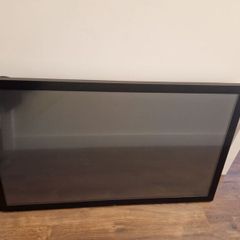 iiyama ProLite 49" Interactive Display / TV with wall mount