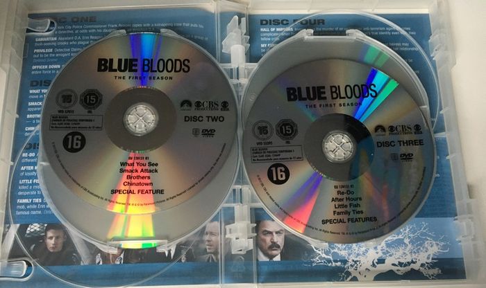 Blue Bloods - Season 01 (2010-2011) [DVD TV Boxsets]