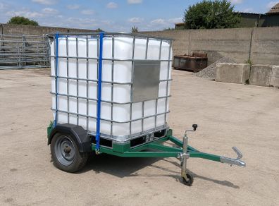 Trailer and IBC tank