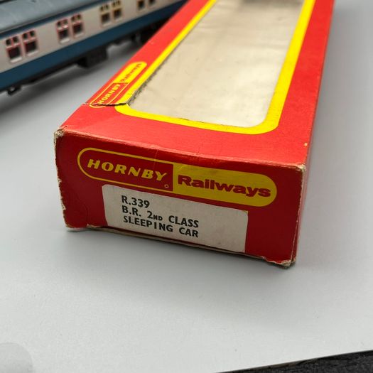 Hornby R924 Inter-city Sleeper Coach 2510 Br Mk1 Coach + Box