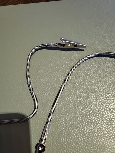 Crocodile grips flexible
