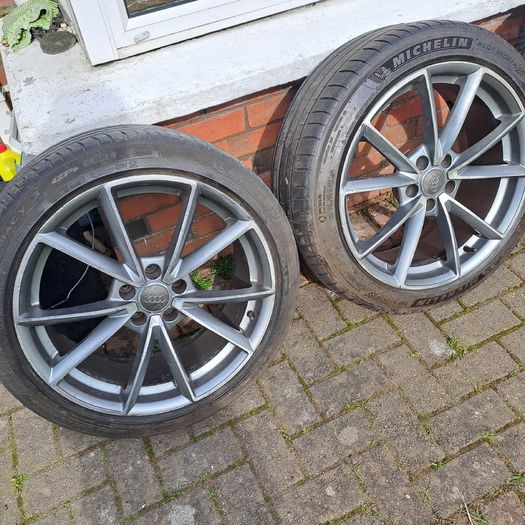 Audi RS4c 19 inch alloys,  V Spoke. 245,40,19 Michelin Pilot Sport 4 and Michelin Primacy 3