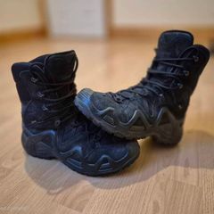 Lowa Hiking Boots